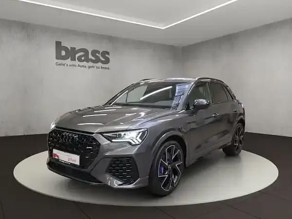 Gebraucht Audi RS Q3 Ambiente 400 PS (294 kW) 2022 Daytonagrau perleffekt SUV