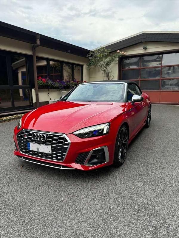 Rot Gebraucht 2022 Audi S5 Cabriolet Ambiente Cabrio | 57.000 € (Fairer Preis) - Bild 1/4
