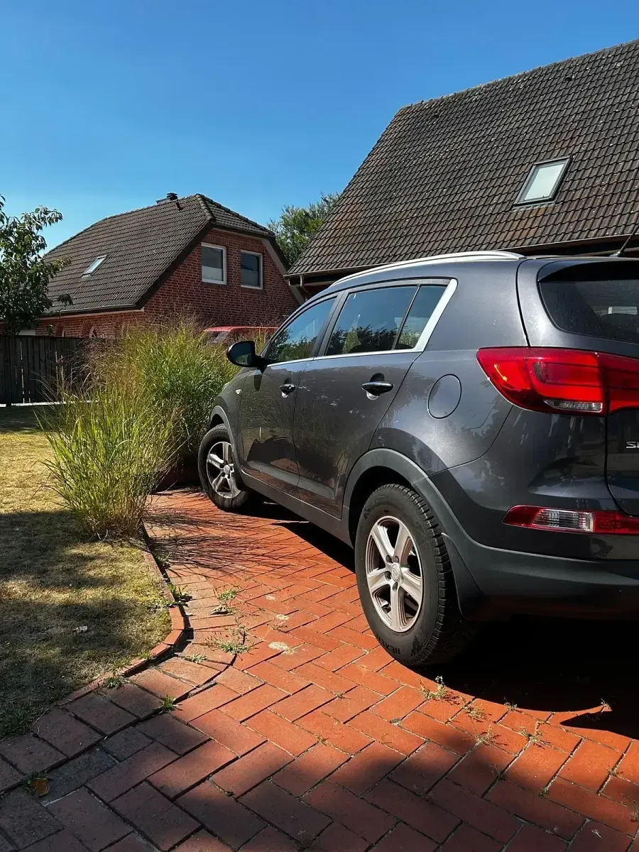 Gebraucht Kia Sportage 115 PS (84 kW) 2014 Grau SUV