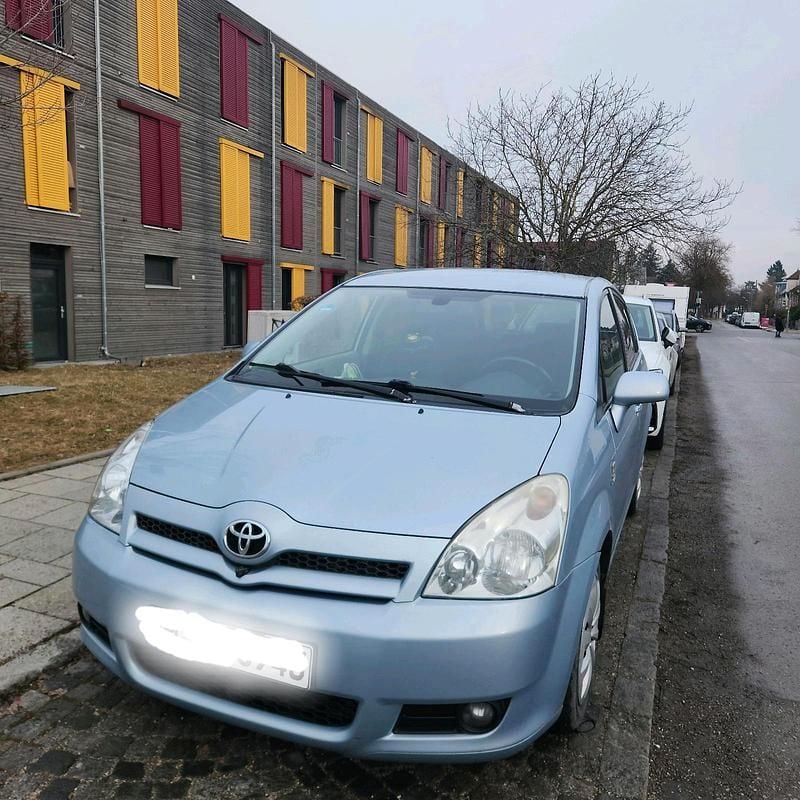 Gebraucht Toyota Corolla Verso 177 PS (130 kW) 2006 Grau Van / Kleinbus