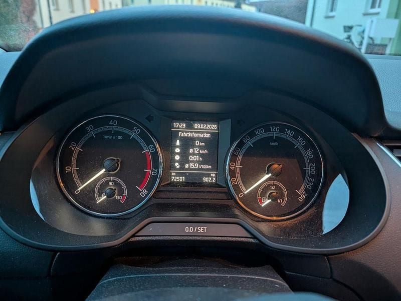 Gebraucht Skoda Octavia 116 PS (85 kW) 2018 Silber Limousine