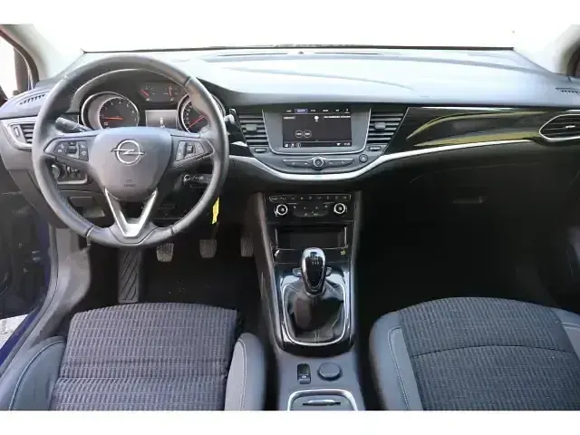 Gebraucht Opel Astra Elegance 131 PS (96 kW) 2020 Blau Limousine