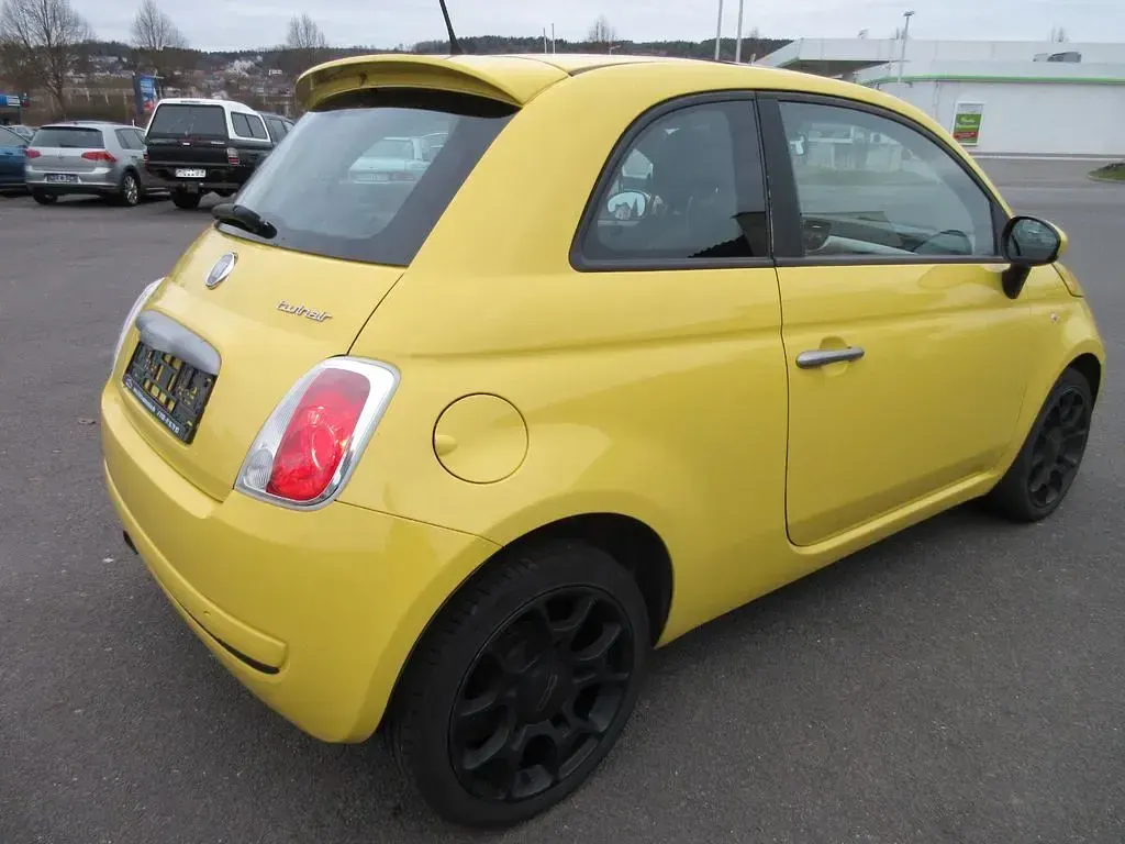 Gebraucht Fiat 500 86 PS (63 kW) 2012 Giallo agip/birichino Kleinwagen