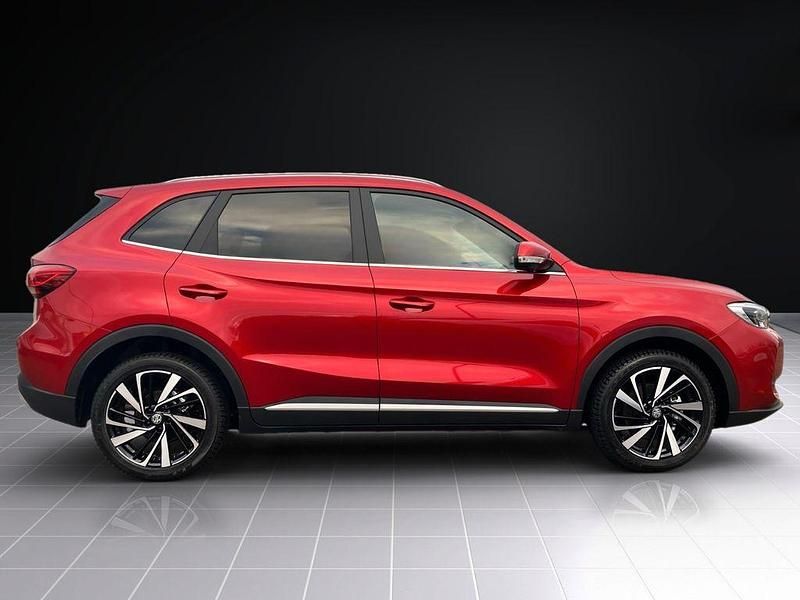 Neu MG ZS Luxury 197 PS (144 kW) 2026 Rot SUV