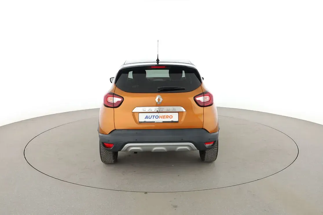 Gebraucht Renault Captur Intens 118 PS (86 kW) 2018 Orange SUV