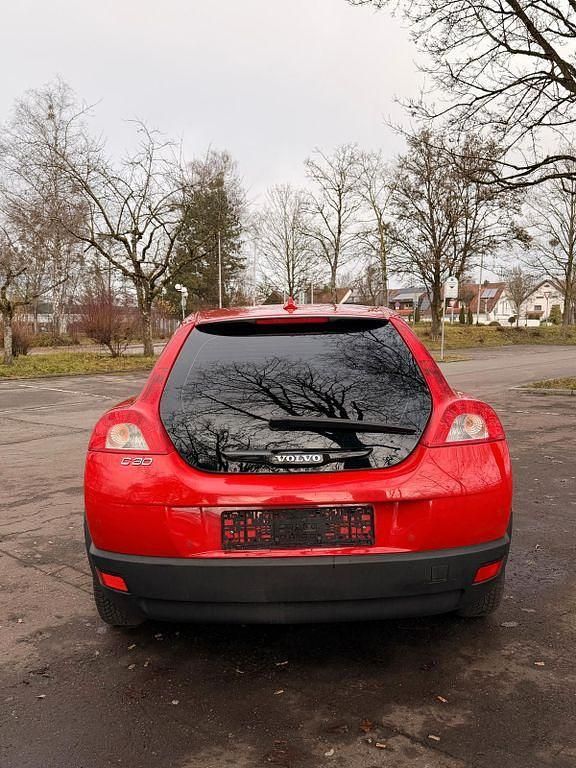 Gebraucht Volvo C30 109 PS (80 kW) 2007 Rot Kleinwagen