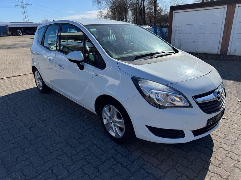 Gebraucht Opel Meriva Edition 101 PS (74 kW) 2014 Weiß Van / Kleinbus