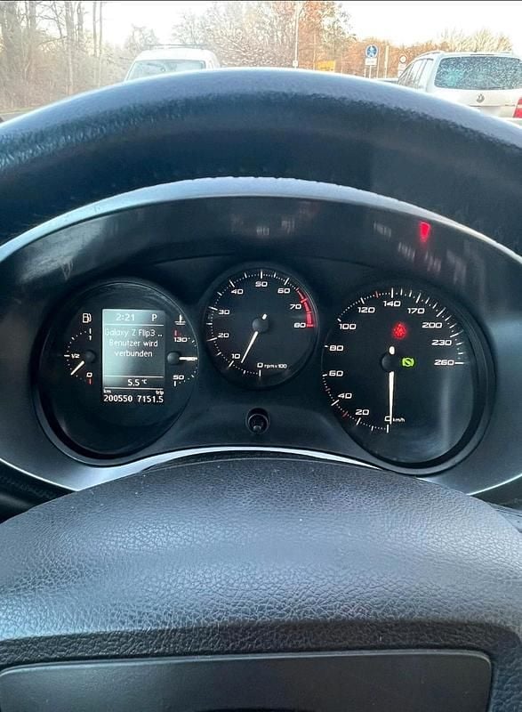 Second-hand Seat Leon 105 CP (77 kW) 2011 Gri Hatchback