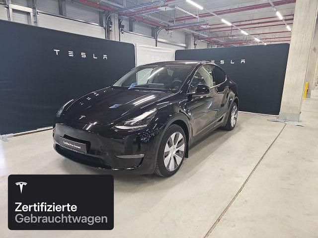 Solid black Gebraucht 2022 Tesla Model Y Long Range AWD SUV | 34.300 € (Etwas zu teuer) - Bild 1/4