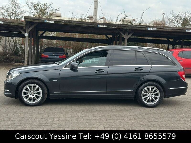 Gebraucht Mercedes C250 204 PS (150 kW) 2012 Schwarz Kombi