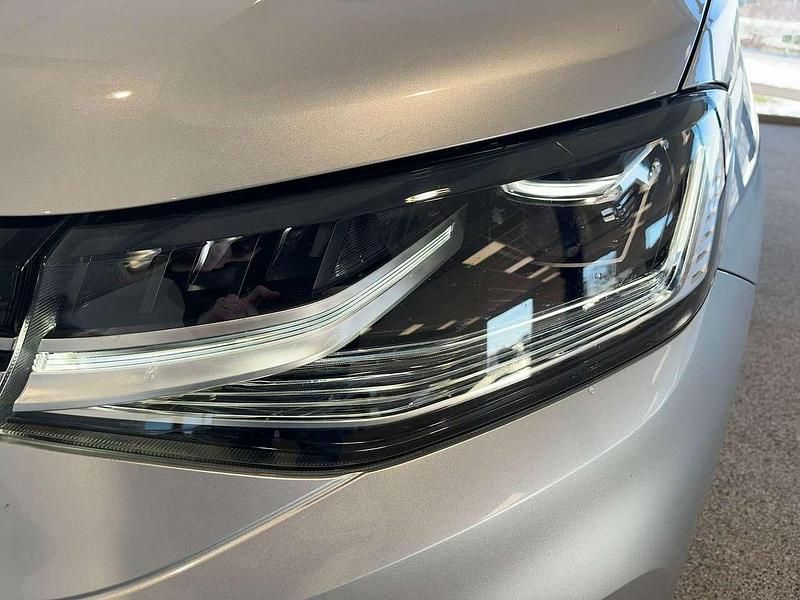 Gebraucht VW Caddy Life 122 PS (89 kW) 2024 Grau Van / Kleinbus