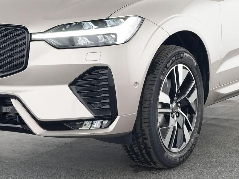 Gebraucht Volvo XC60 Plus 250 PS (183 kW) 2025 Grau SUV