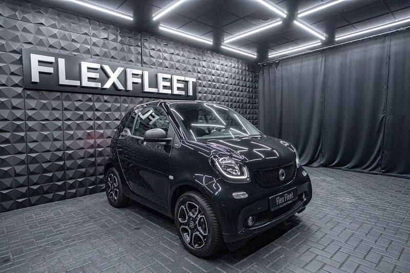 Gebraucht Smart ForTwo Cabrio 90 PS (66 kW) 2019 Schwarz Cabrio