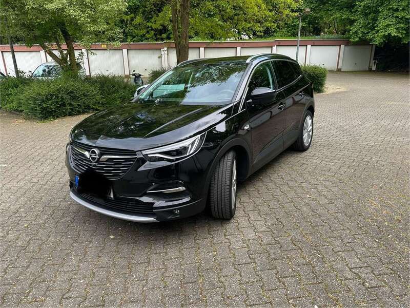 Schwarz Gebraucht 2020 Opel Grandland X Ultimate SUV | 18.750 € (Fairer Preis) - Bild 1/4