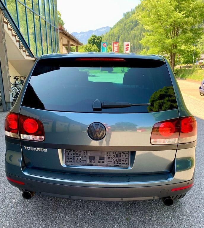Gebraucht VW Touareg 174 PS (127 kW) 2008 Grau SUV
