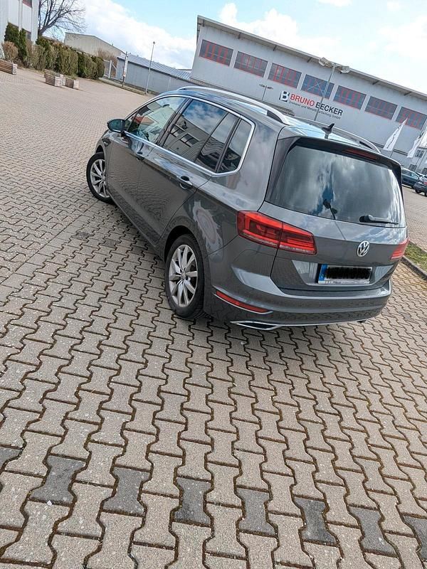 Second-hand VW Golf VII 150 CP (110 kW) 2018 Berlinǎ