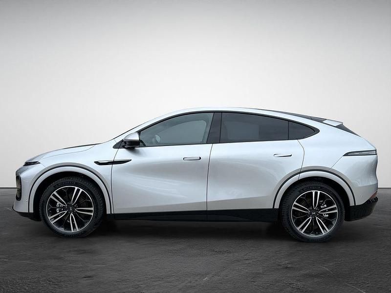 Gebraucht XPENG G6 AWD Performance 350 kW (476 PS) 2025 Schwarz (midnight black) SUV