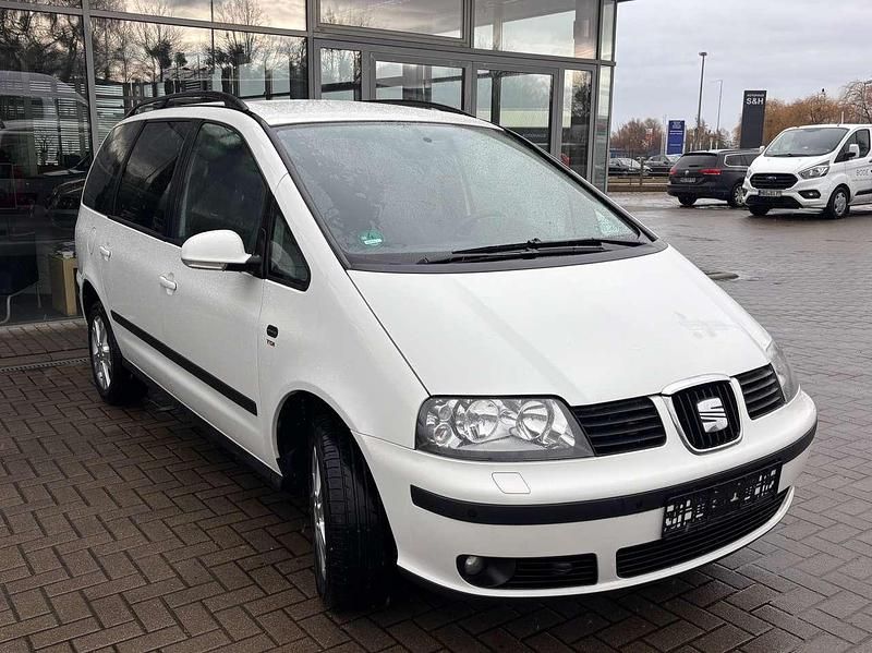Gebraucht Seat Alhambra Vigo 140 PS (102 kW) 2009 Weiß Van / Kleinbus