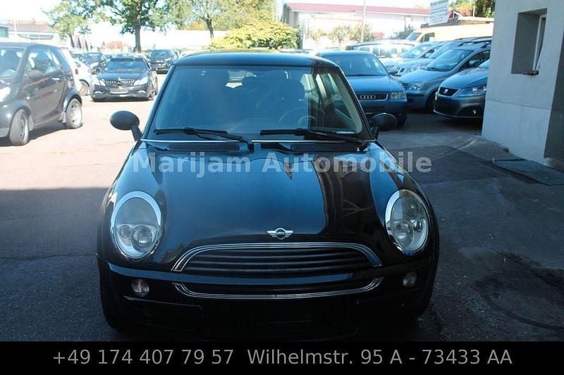 Gebraucht Mini ONE 90 PS (66 kW) 2003 Schwarz Kleinwagen