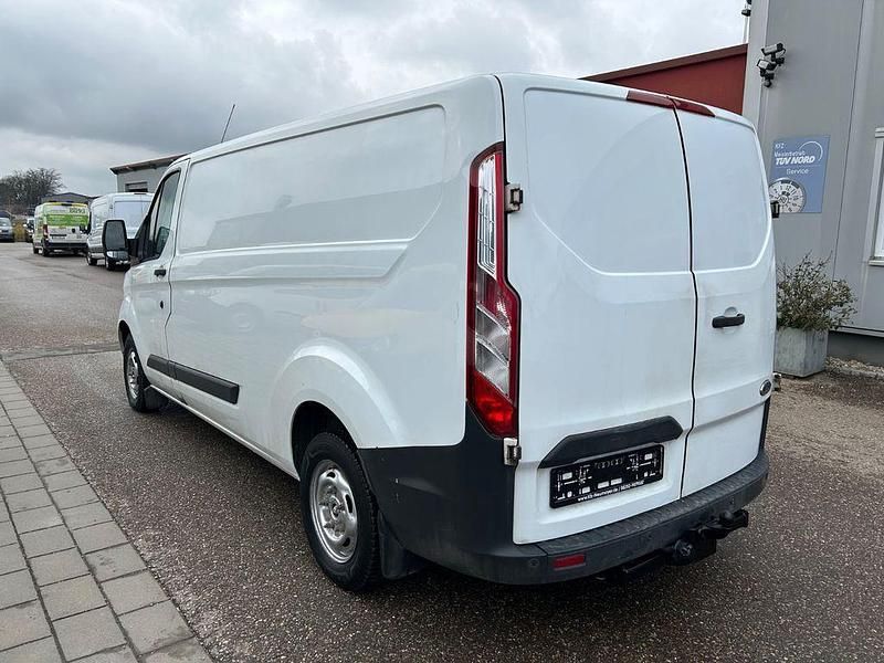 Gebraucht Ford Transit Custom 131 PS (96 kW) 2018 Weiß Van / Kleinbus