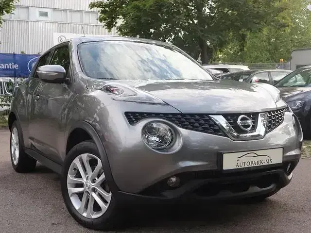 Gebraucht Nissan Juke Acenta 113 PS (83 kW) 2017 Grau SUV