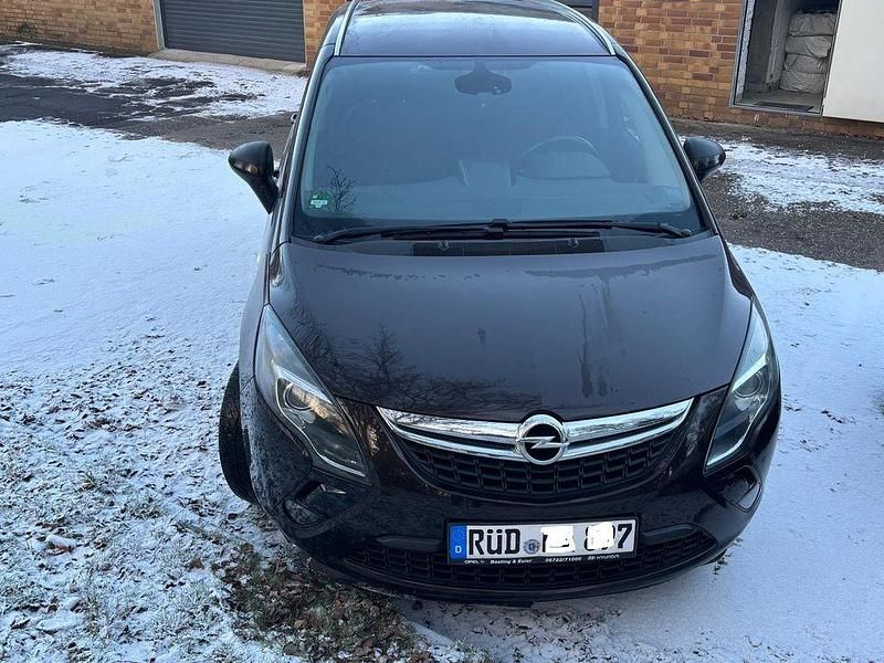 Gebraucht Opel Zafira Tourer Active 165 PS (121 kW) 2014 Braun Van / Kleinbus