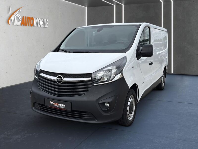 Weiß Gebraucht 2018 Opel Vivaro Van | 22.900 € (Teuer) - Bild 1/4