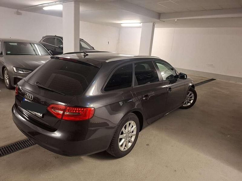Gebraucht Audi A4 150 PS (110 kW) 2015 Braun Kombi