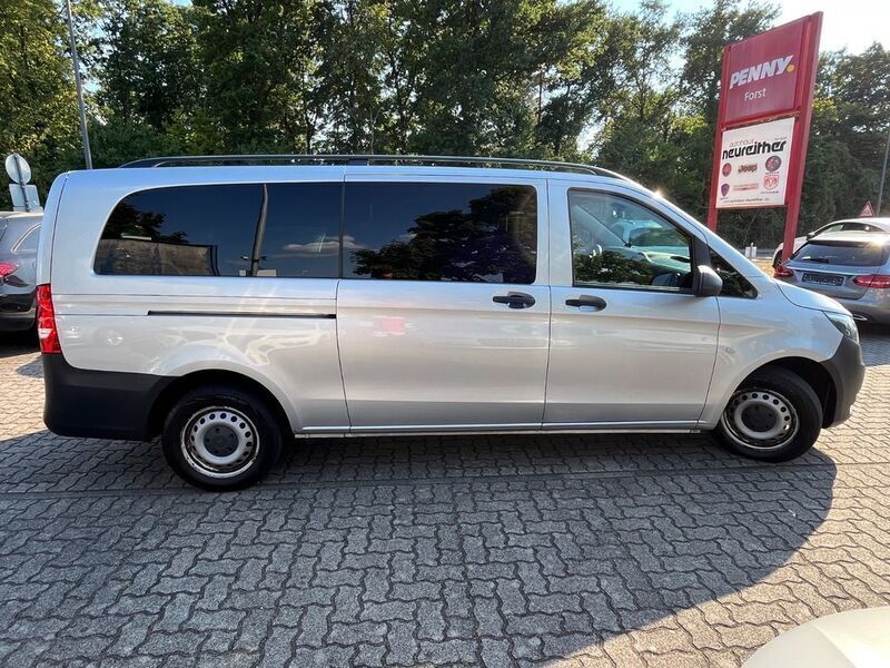 Gebraucht Mercedes Vito 163 PS (119 kW) 2017 Silber Van