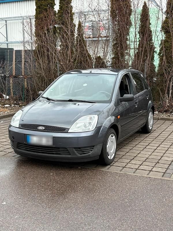 Gebraucht Ford Fiesta 69 PS (50 kW) 2004 Grau Kleinwagen