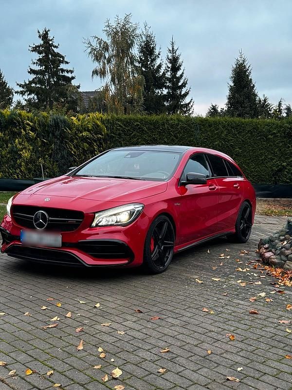 Gebraucht Mercedes CLA45 AMG Shooting Brake AMG 381 PS (280 kW) 2016 Rot Kombi
