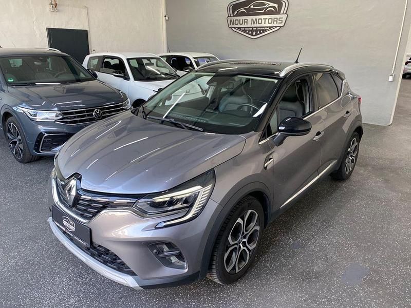 Grau Gebraucht 2021 Renault Captur Intens SUV | 17.800 € (Fairer Preis) - Bild 1/4