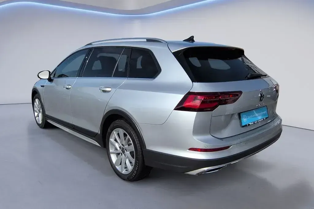 Gebraucht VW Golf Alltrack 200 PS (147 kW) 2024 Silber Kombi