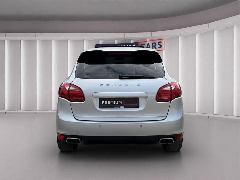 Gebraucht Porsche Cayenne 239 PS (175 kW) 2011 Silber SUV