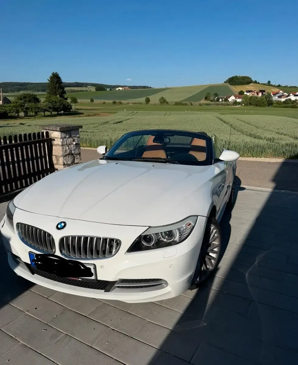 Gebraucht BMW Z4 306 PS (225 kW) 2011 Weiß Cabrio