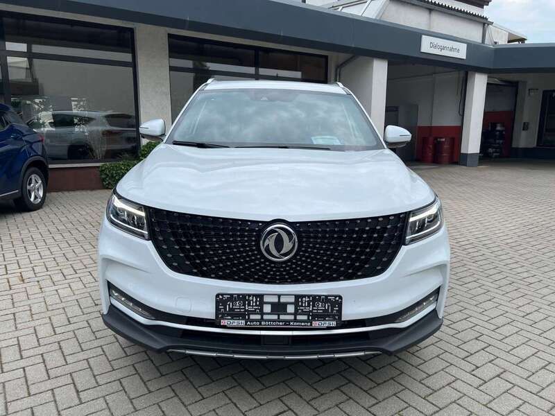 Gebraucht DFSK Fengon 220 PS (161 kW) 2023 Weiß SUV