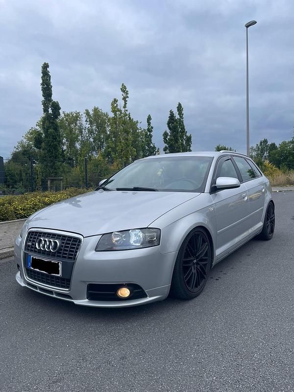 Silber Gebraucht 2007 Audi A3 S-Line Limousine | 7.500 € (Teuer) - Bild 1/4