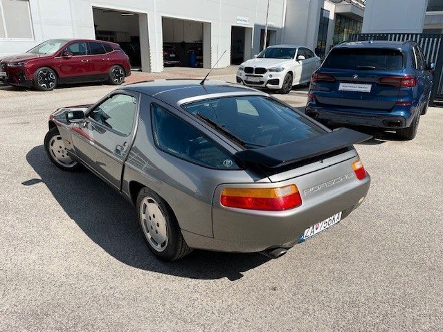 Gebraucht Porsche 928 320 PS (235 kW) 1987 Silber Coupé