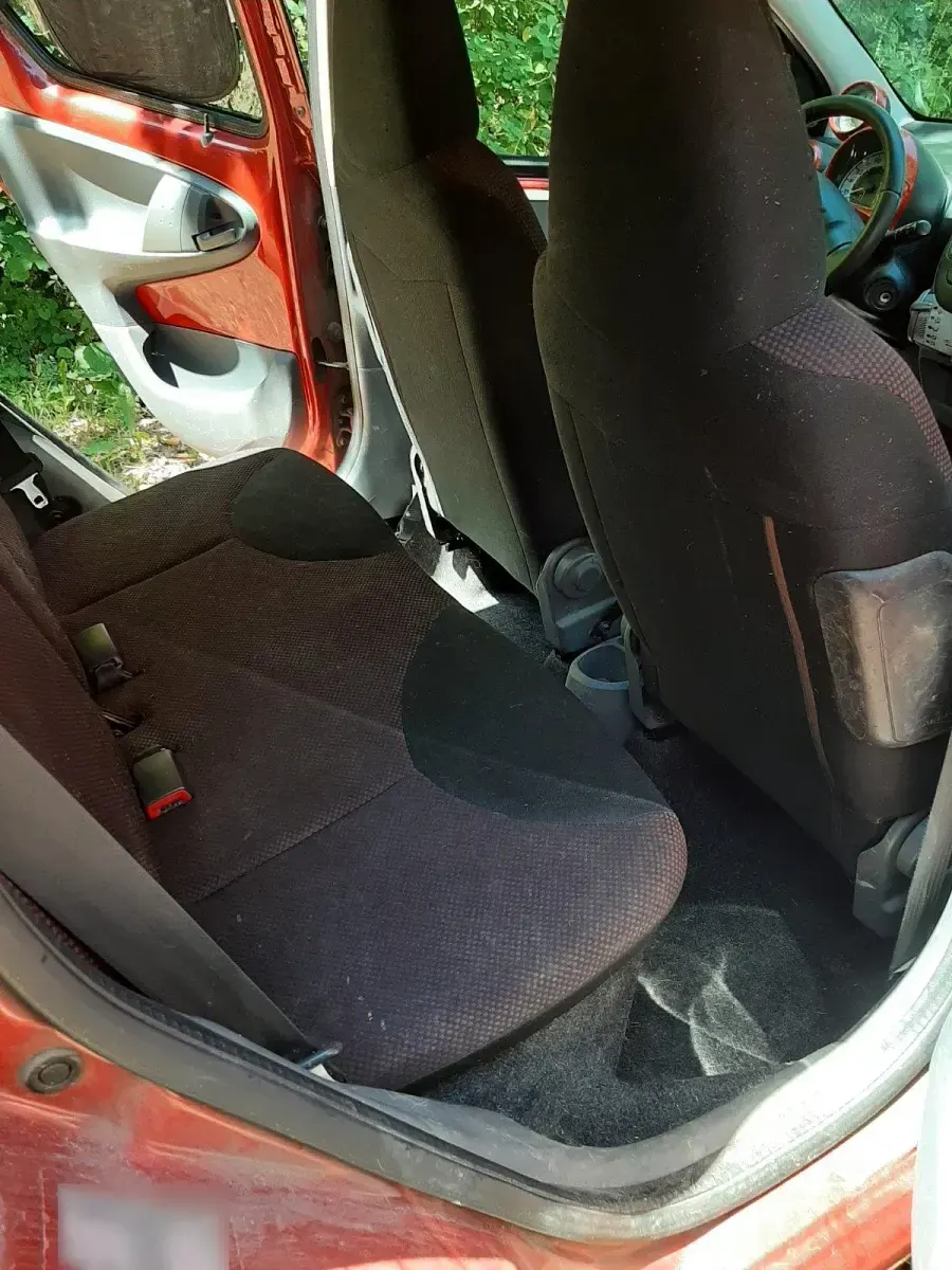 Gebraucht Toyota Aygo 68 PS (50 kW) 2010 Rot Kleinwagen