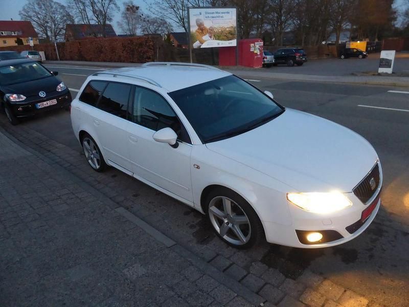 Gebraucht Seat Exeo Sport 143 PS (105 kW) 2011 Weiß Limousine