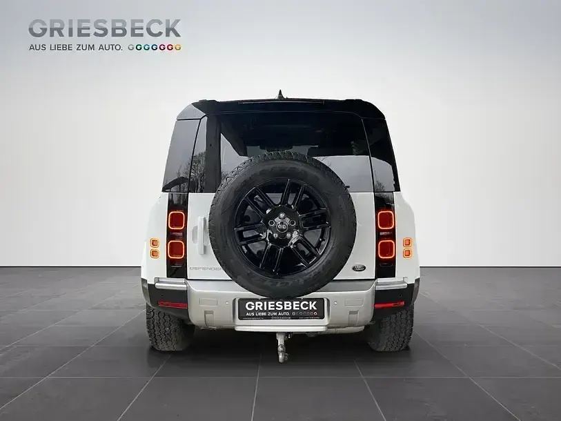 Gebraucht Land Rover Defender SE 200 PS (147 kW) 2023 Fuji white SUV