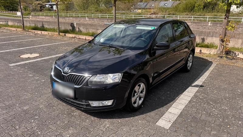 Gebraucht Skoda Rapid 90 PS (66 kW) 2014 Schwarz Kleinwagen