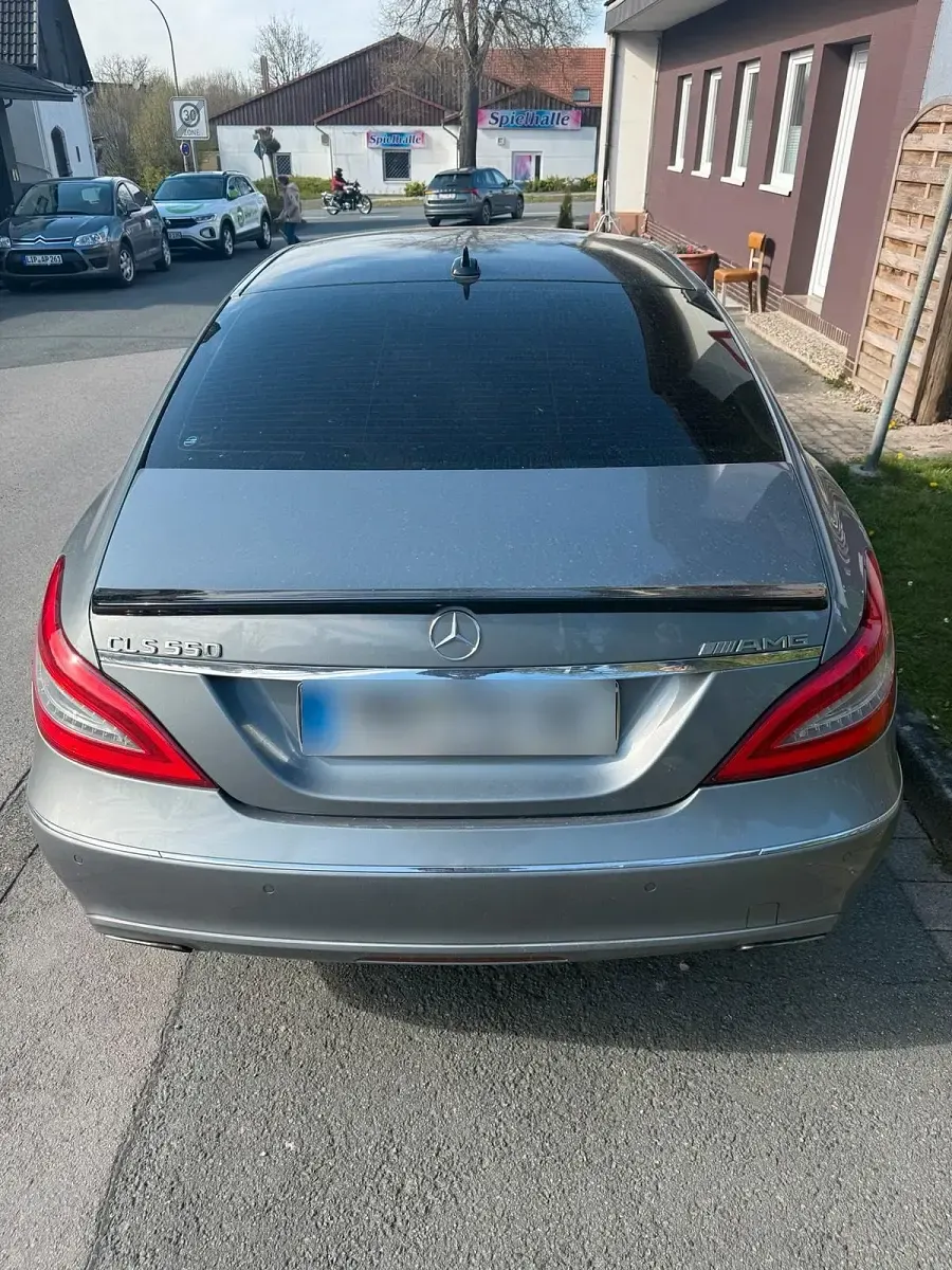 Gebraucht Mercedes 320 2011 Grau Limousine