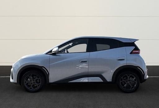 Gebraucht BYD Dolphin Surf Comfort 114 kW (156 PS) 2025 Blau Kleinwagen