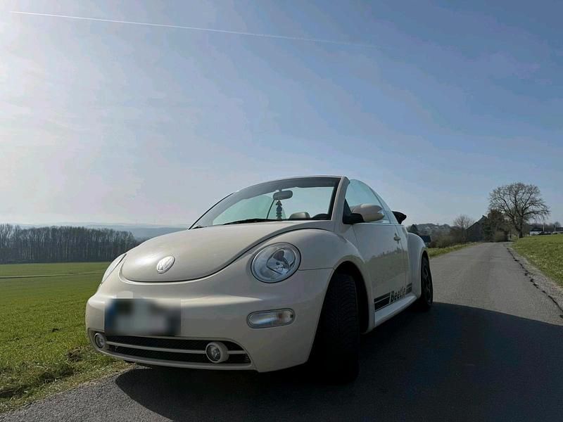 Gebraucht VW New Beetle 115 PS (84 kW) 2003 Beige Kleinwagen