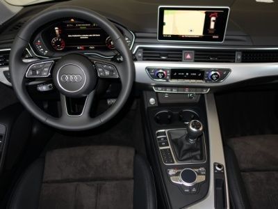 Gebraucht Audi A4 S-Line 190 PS (139 kW) 2019 Schwarz metallic Kombi