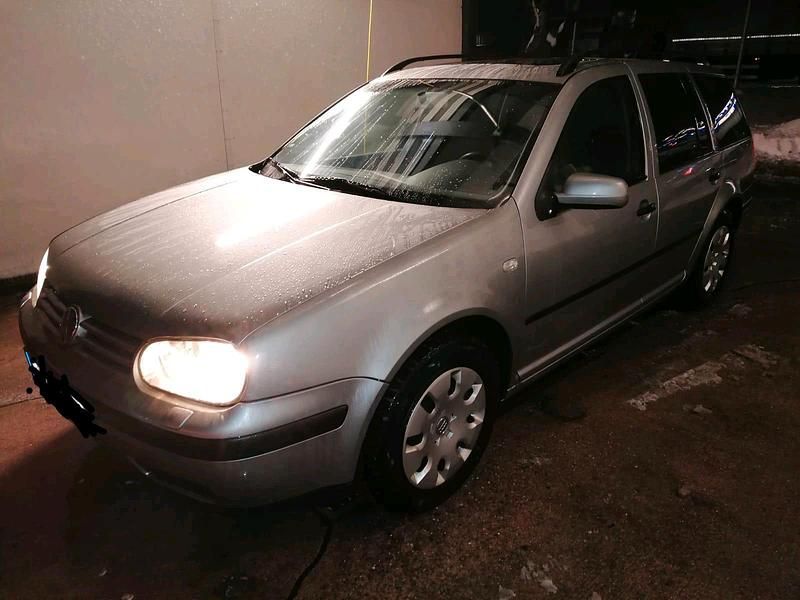 Gebraucht VW Golf IV 116 PS (85 kW) 2002 Silber Kombi