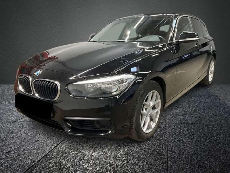 Schwarz ii Gebraucht 2018 BMW 118 Kleinwagen | 13.100 € (Guter Preis) - Bild 1/3