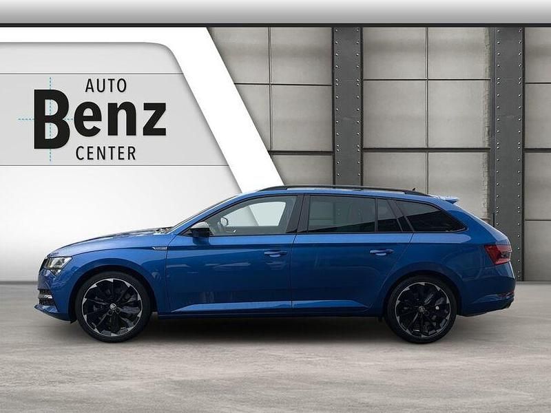 Gebraucht Skoda Superb SportLine 280 PS (205 kW) 2023 Blau Kombi