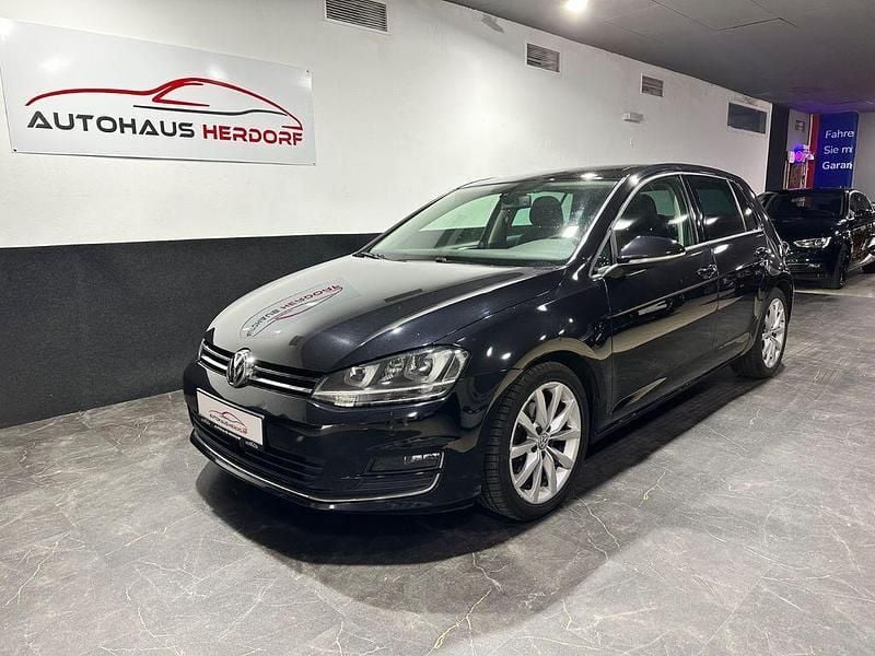 Schwarz Gebraucht 2014 VW Golf VII Highline Limousine | 12.490 € (Guter Preis) - Bild 1/4